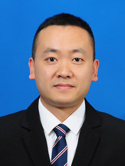 主治医师胡刚